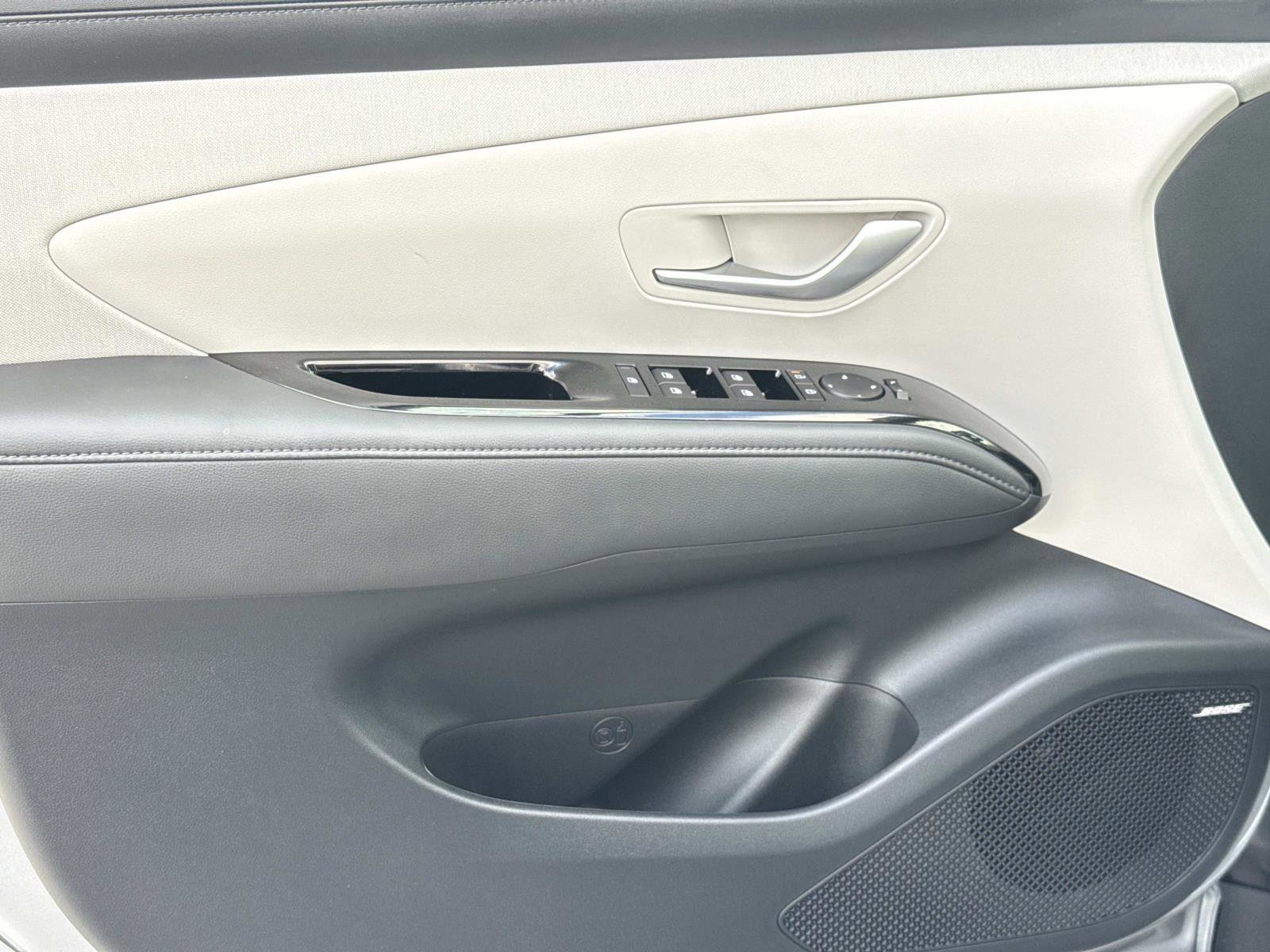 New 2025 Hyundai Tucson Limited image 9