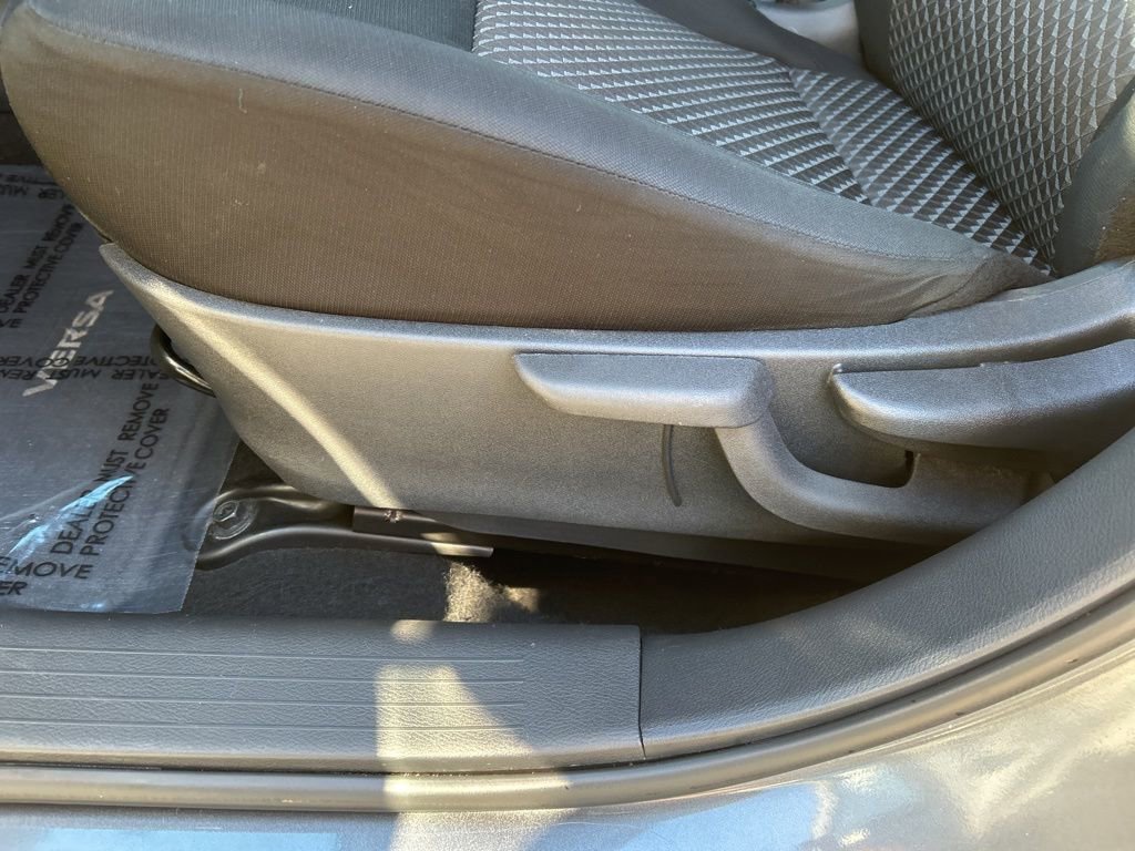 Used 2021 Nissan Versa S image 17
