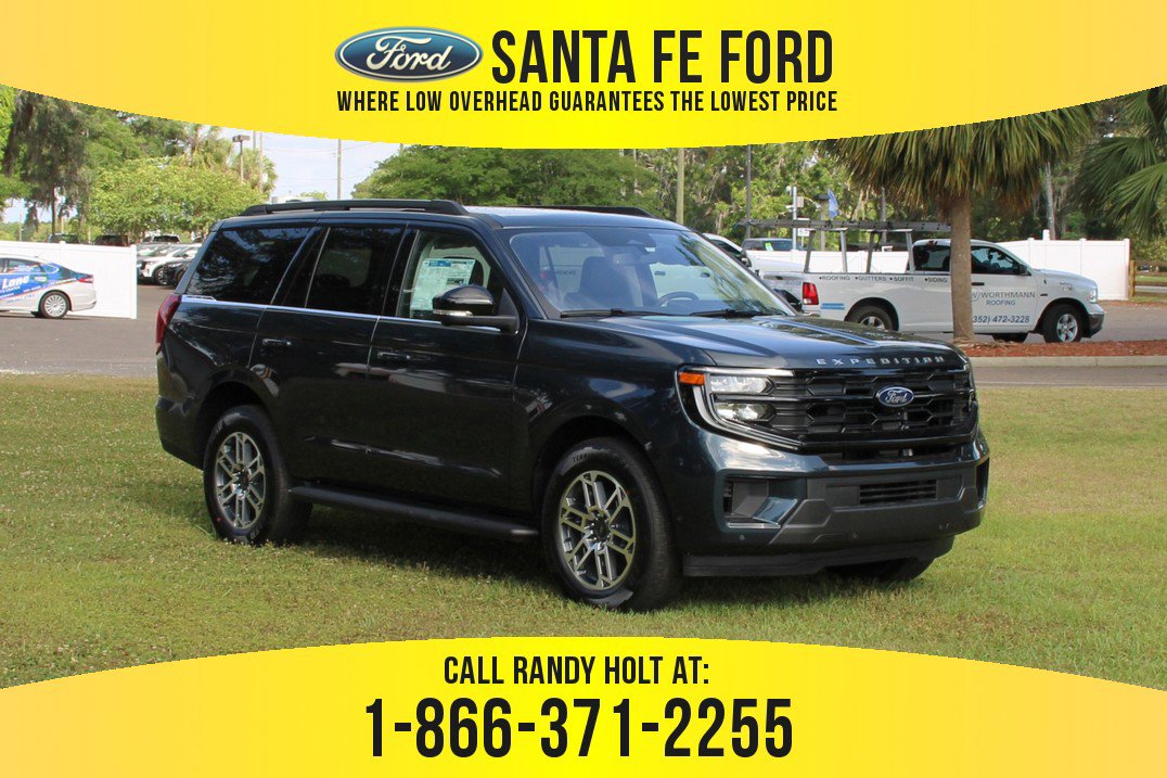 New 2025 Ford Expedition Active image 1