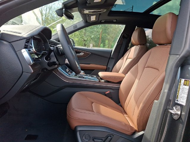 New 2027 Audi Q8 Premium Plus AWD/4WD image 9