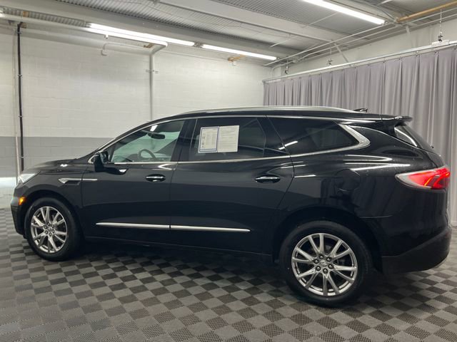 Used 2024 Buick Enclave Essence w/ Experience Buick Package image 8