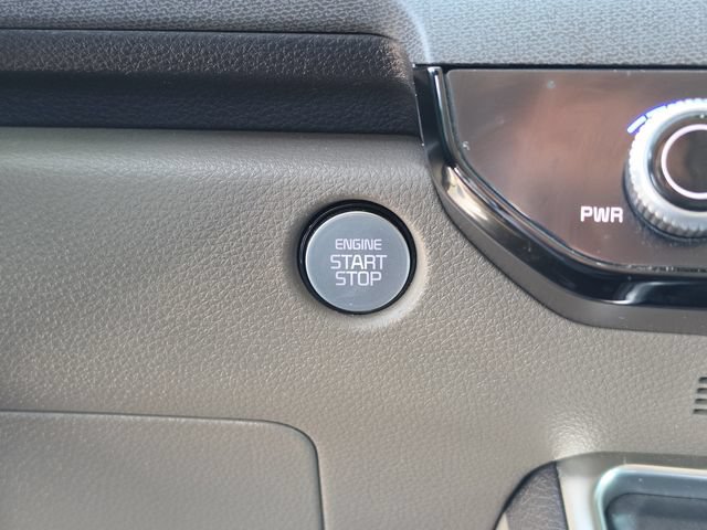 Certified 2025 Kia Carnival SX FWD image 41