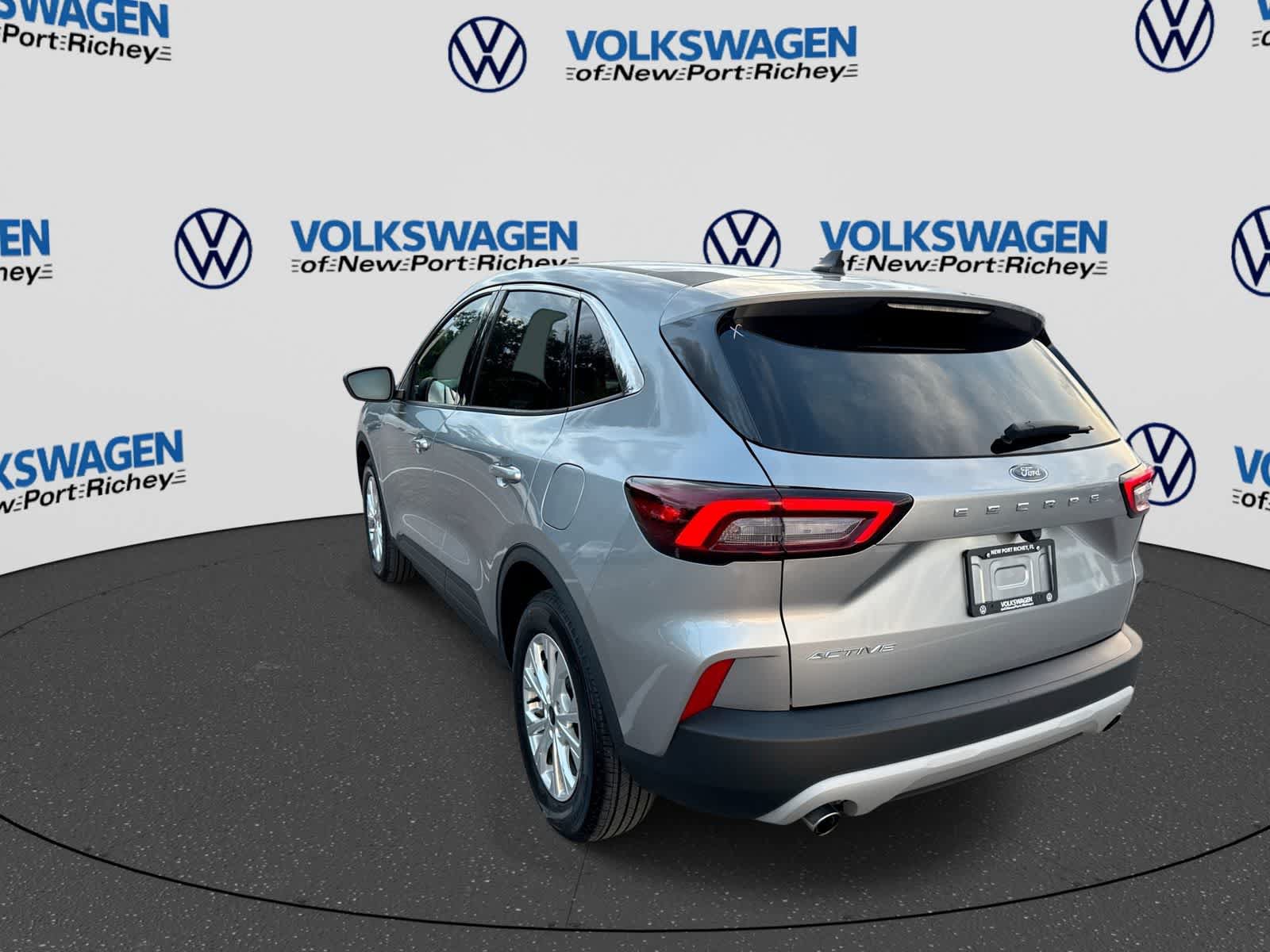Used 2024 Ford Escape Active FWD image 12