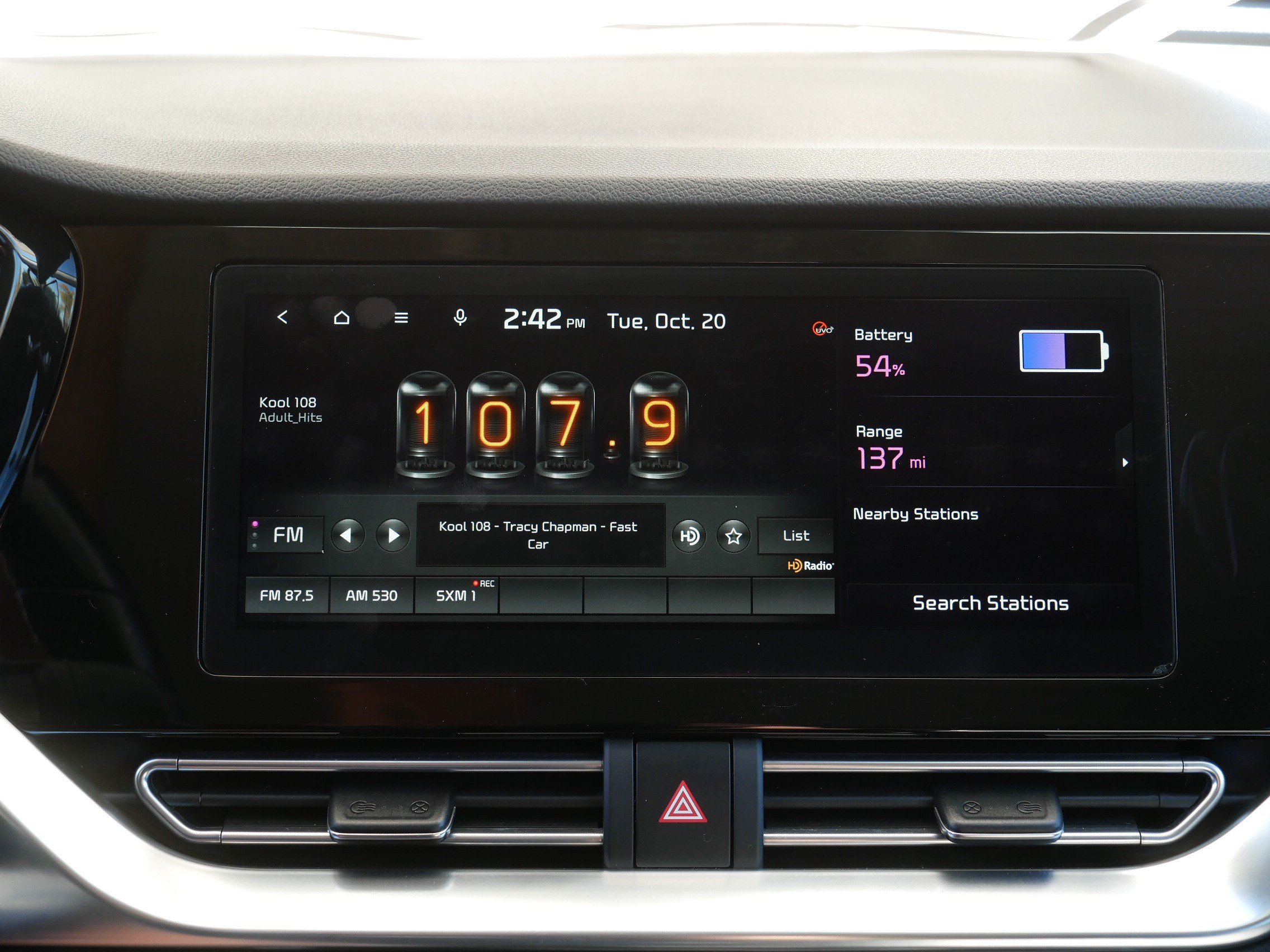 Used 2022 Kia Niro EX w/ Cold Weather Package FWD image 22