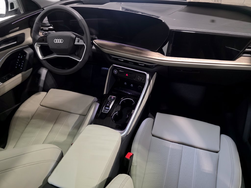 New 2026 Audi Q5 Premium Plus AWD/4WD image 12