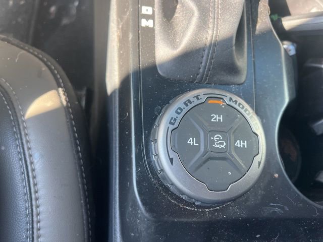 Used 2025 Ford Bronco Outer Banks image 25