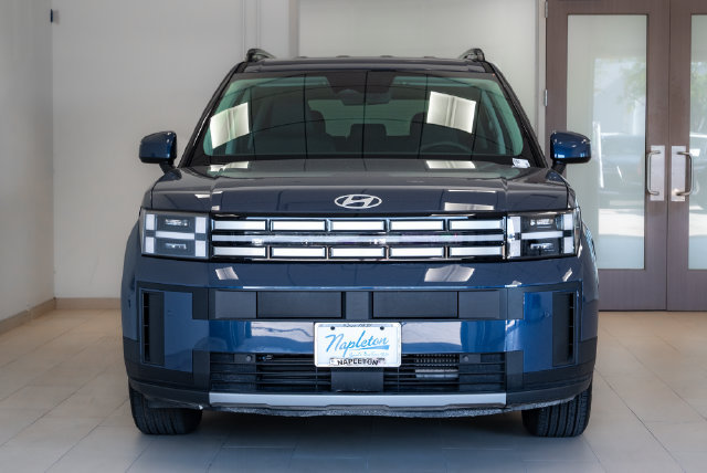 Used 2026 Hyundai Santa Fe SEL FWD image 4