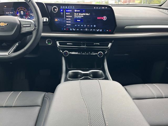 New 2026 Chevrolet Traverse High Country image 16