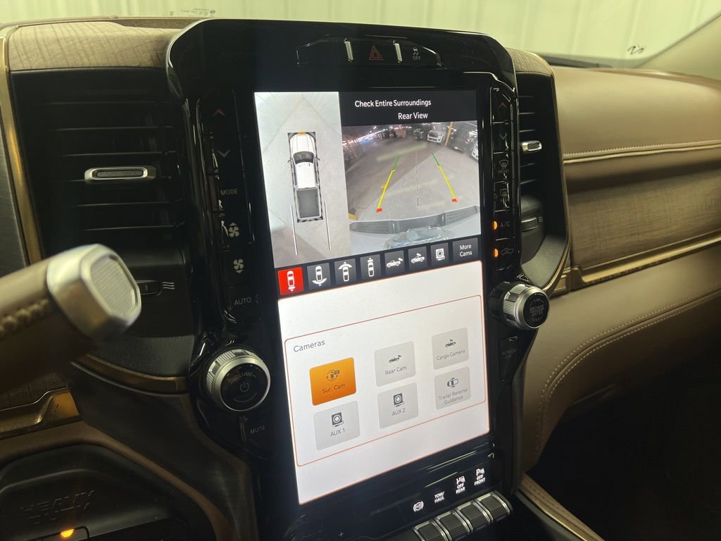 Used 2024 RAM 2500 Limited w/ Towing Technology Group image 14