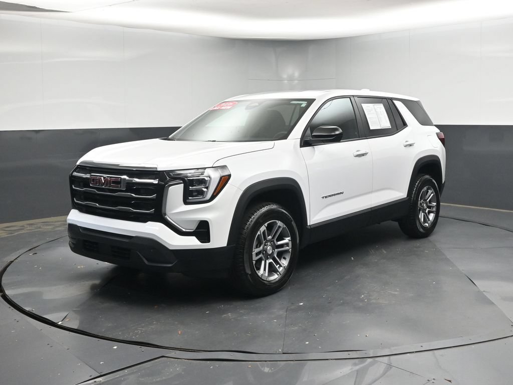 Used 2026 GMC Terrain Elevation FWD image 1