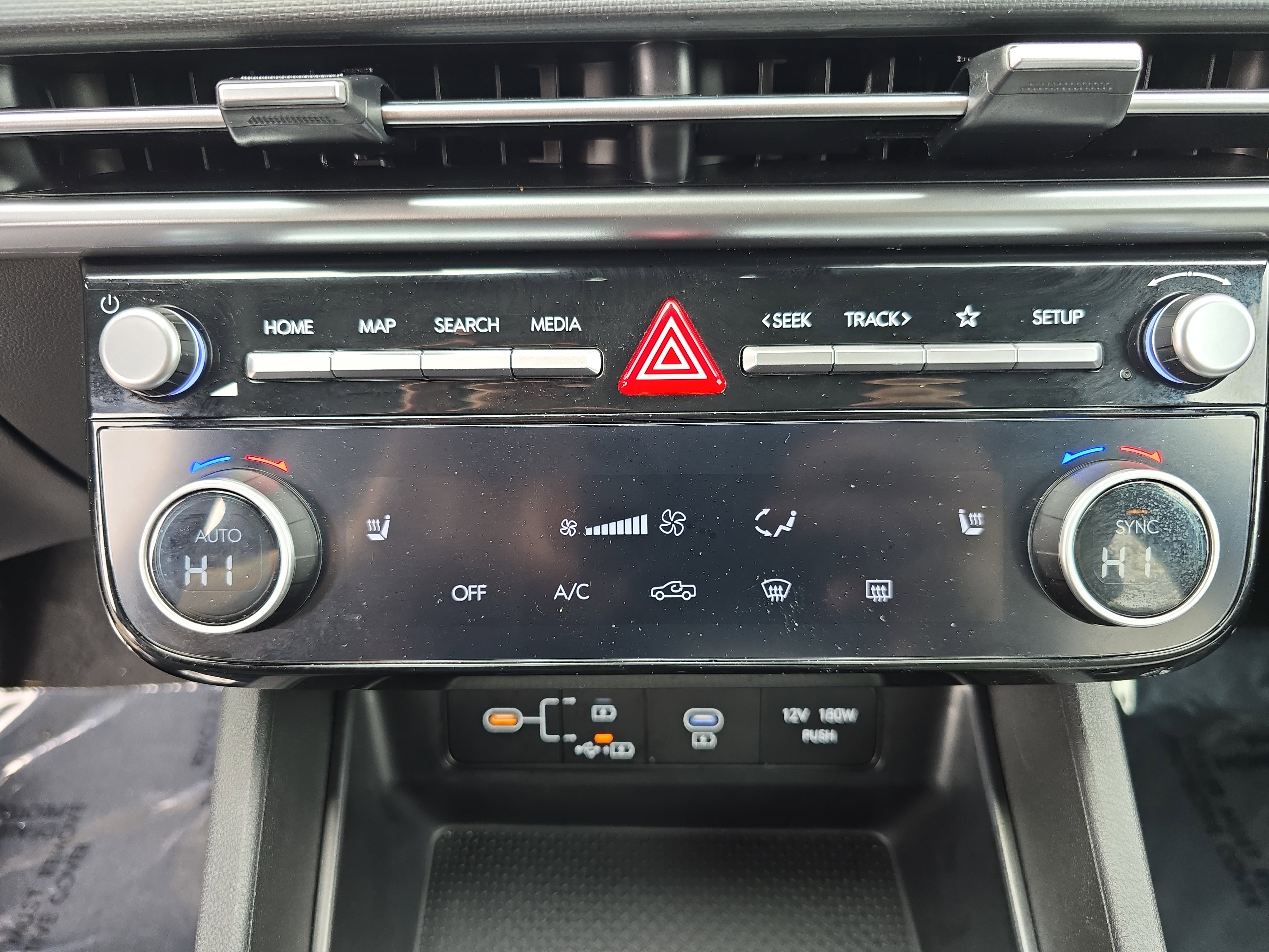 Certified 2026 Hyundai Santa Cruz SEL FWD image 21