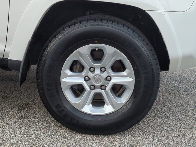 Used 2019 Toyota 4Runner SR5 Premium image 11