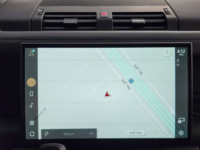 New 2026 Land Rover Defender 110 OCTA AWD/4WD image 16