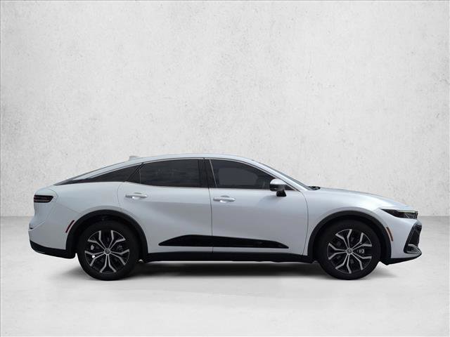 Certified 2024 Toyota Crown XLE image 4