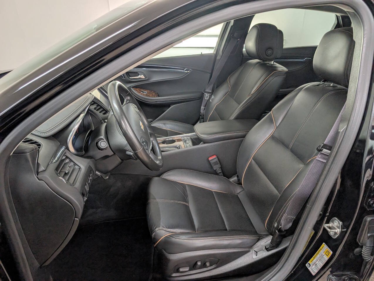 Used 2014 Chevrolet Impala LTZ FWD image 7