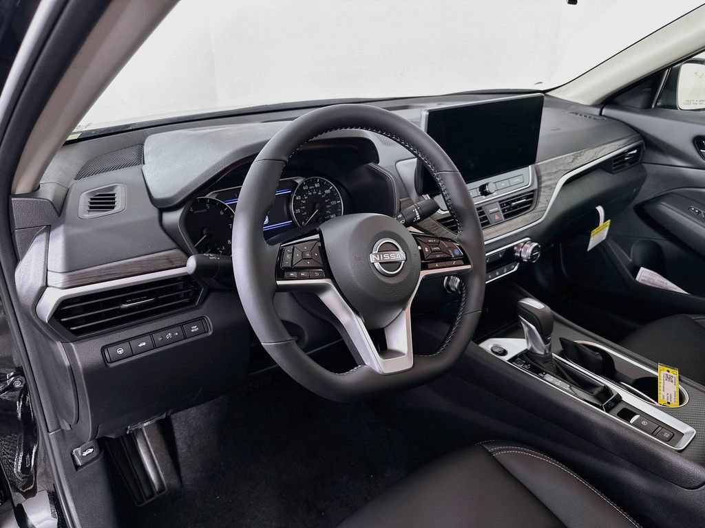 New 2026 Nissan Altima 2.5 SV w/ SV Premium Package FWD image 14