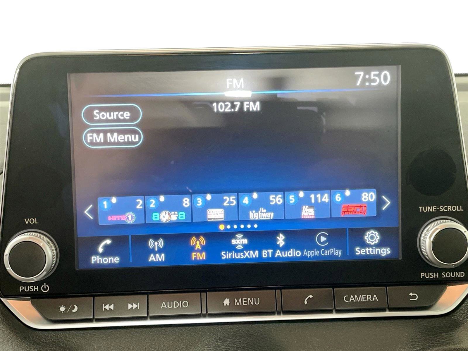 Used 2024 Nissan Sentra SV image 14