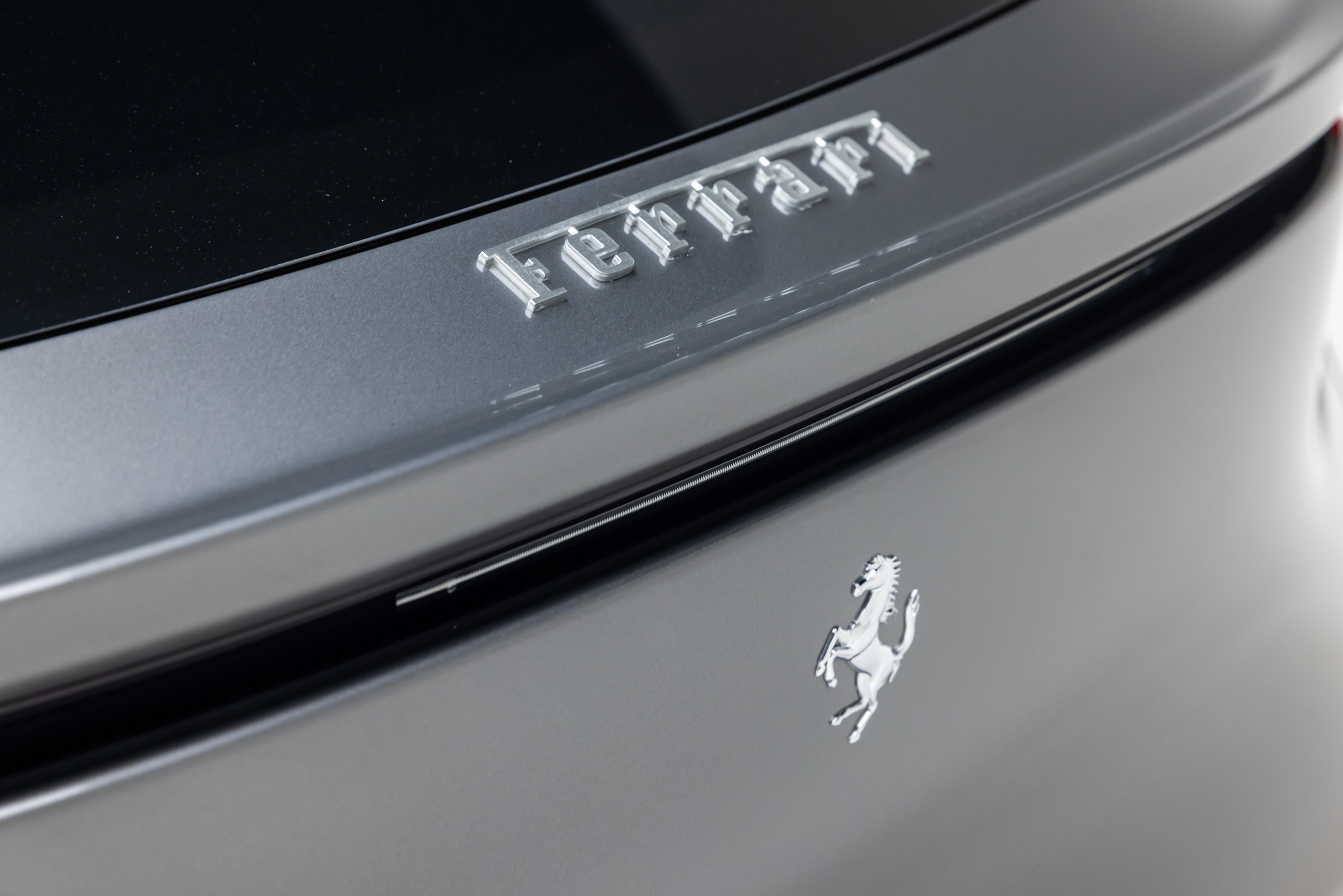 Certified 2023 Ferrari Purosangue image 33