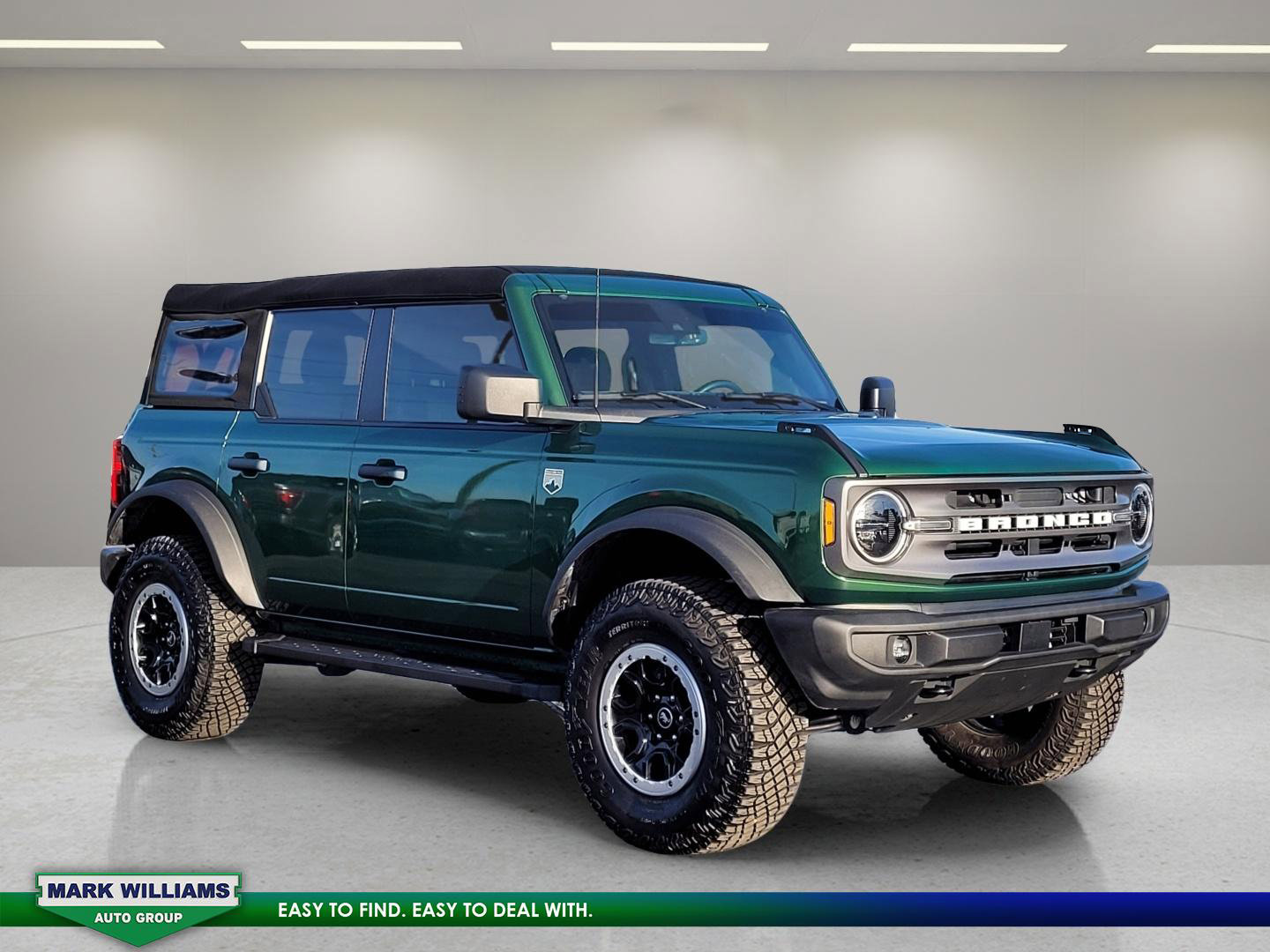 Used 2024 Ford Bronco Big Bend w/ Sasquatch Package image 1