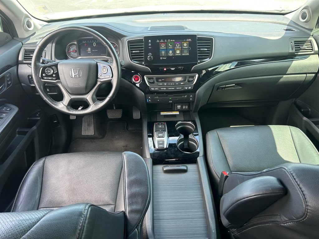 Used 2020 Honda Pilot Elite image 32