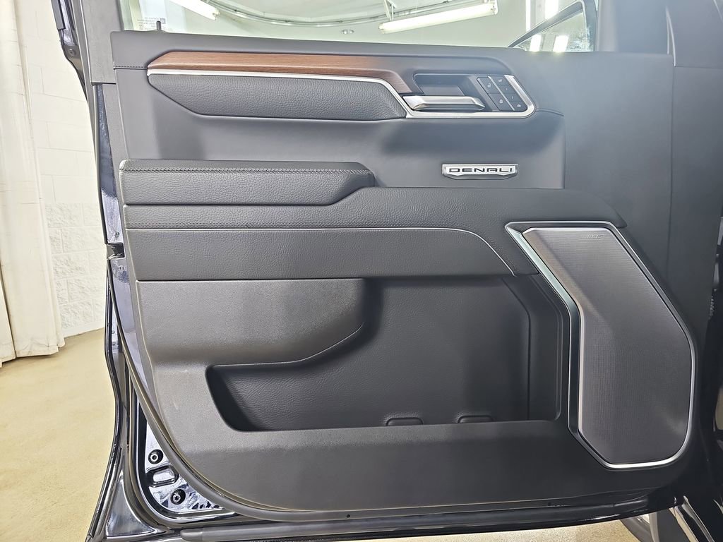 Certified 2024 GMC Sierra 1500 Denali w/ Denali Reserve Package AWD/4WD image 31