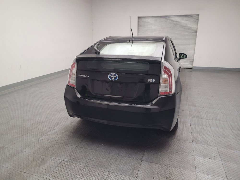 Used 2015 Toyota Prius Two FWD image 7
