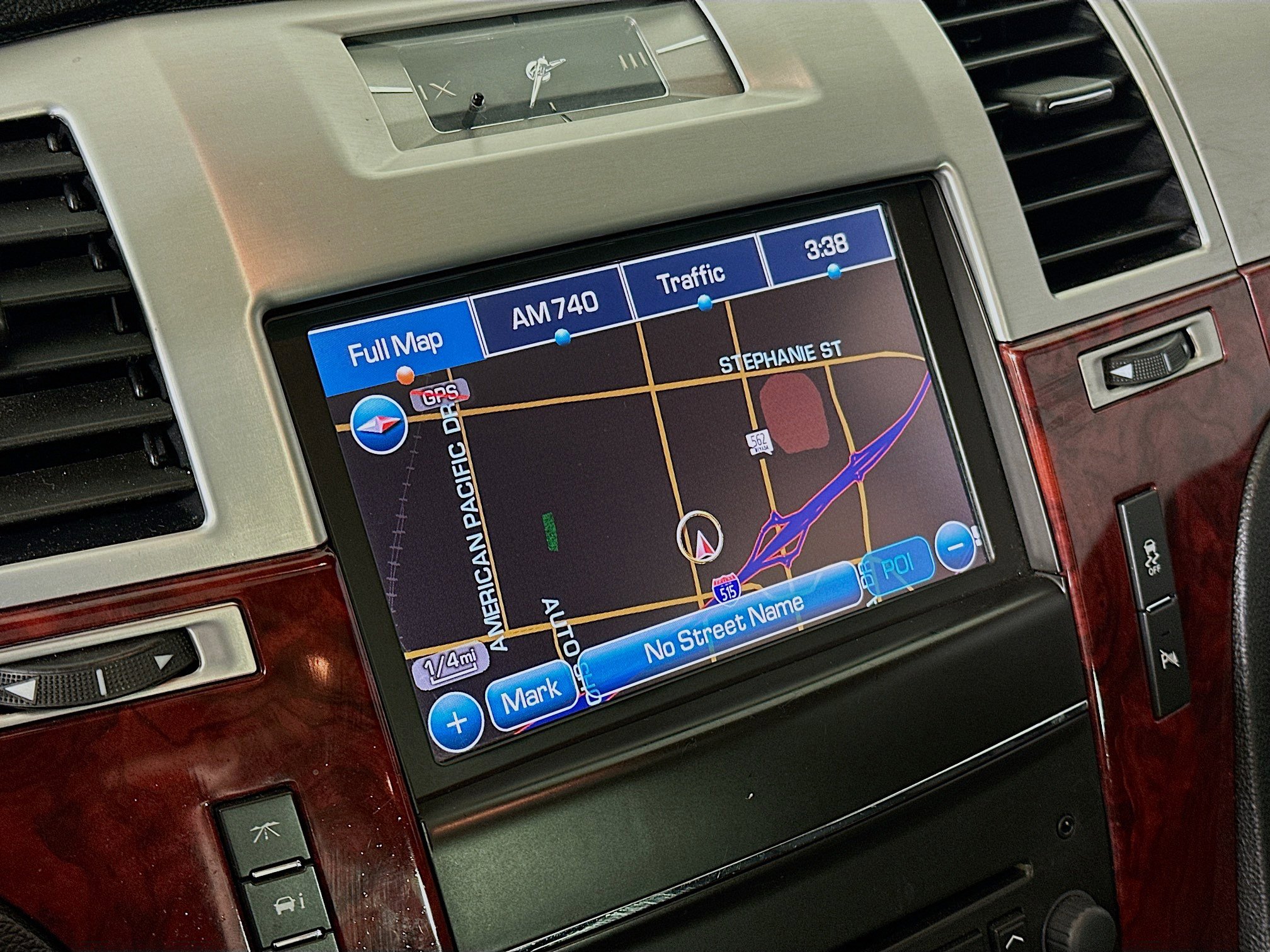 Used 2014 Cadillac Escalade Premium AWD/4WD image 22