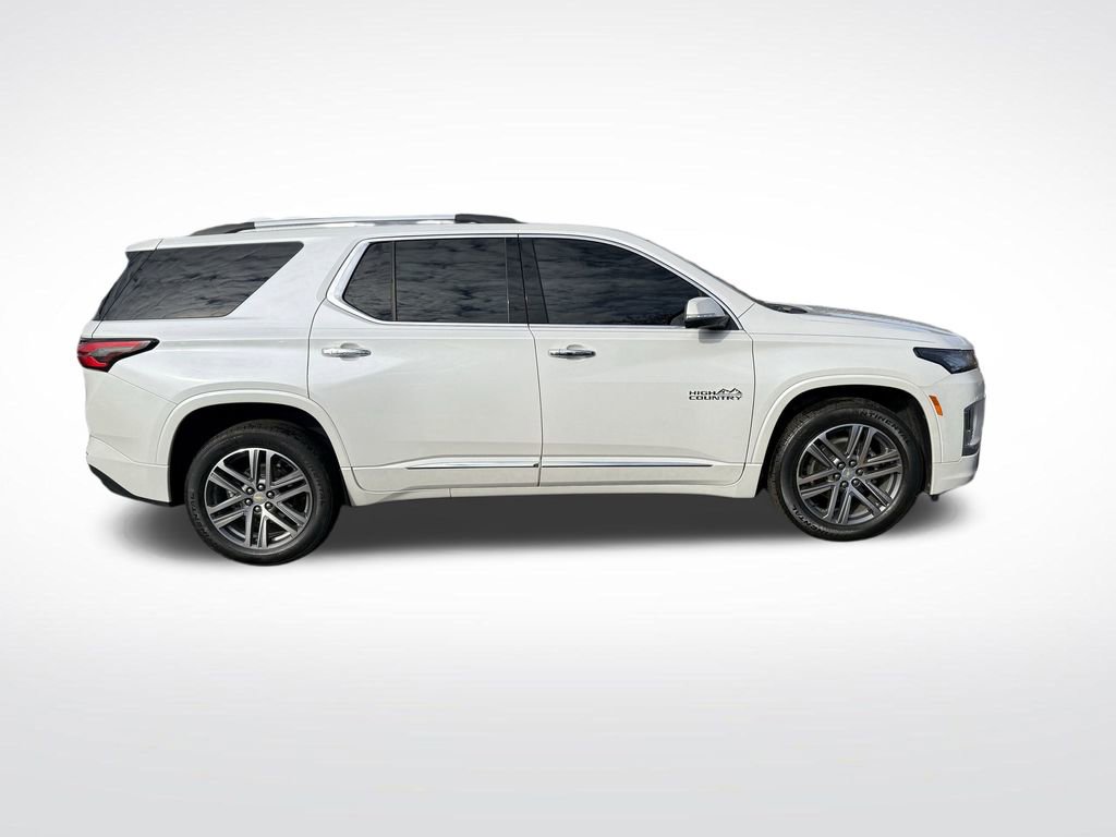 Used 2023 Chevrolet Traverse High Country image 8