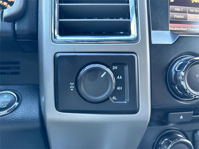 Used 2015 Ford F150 Lariat image 32