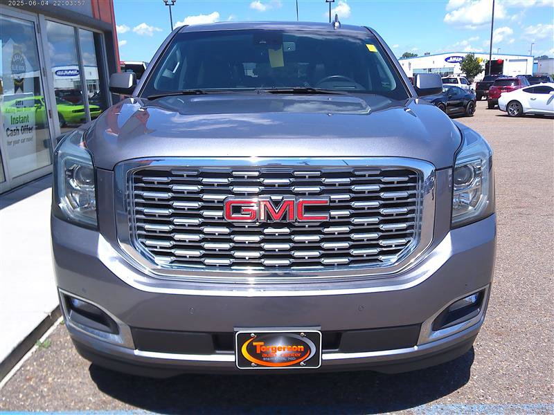 Used 2018 GMC Yukon XL Denali w/ Denali Ultimate Package AWD/4WD image 29