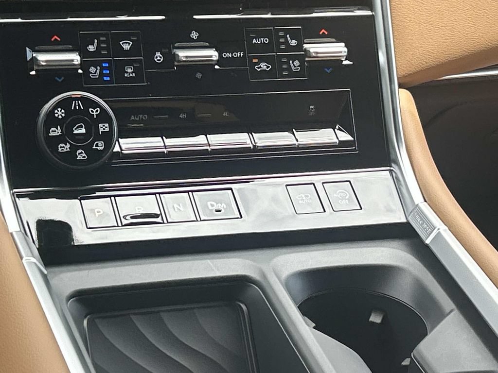 New 2026 Nissan Armada Platinum Reserve AWD/4WD image 28