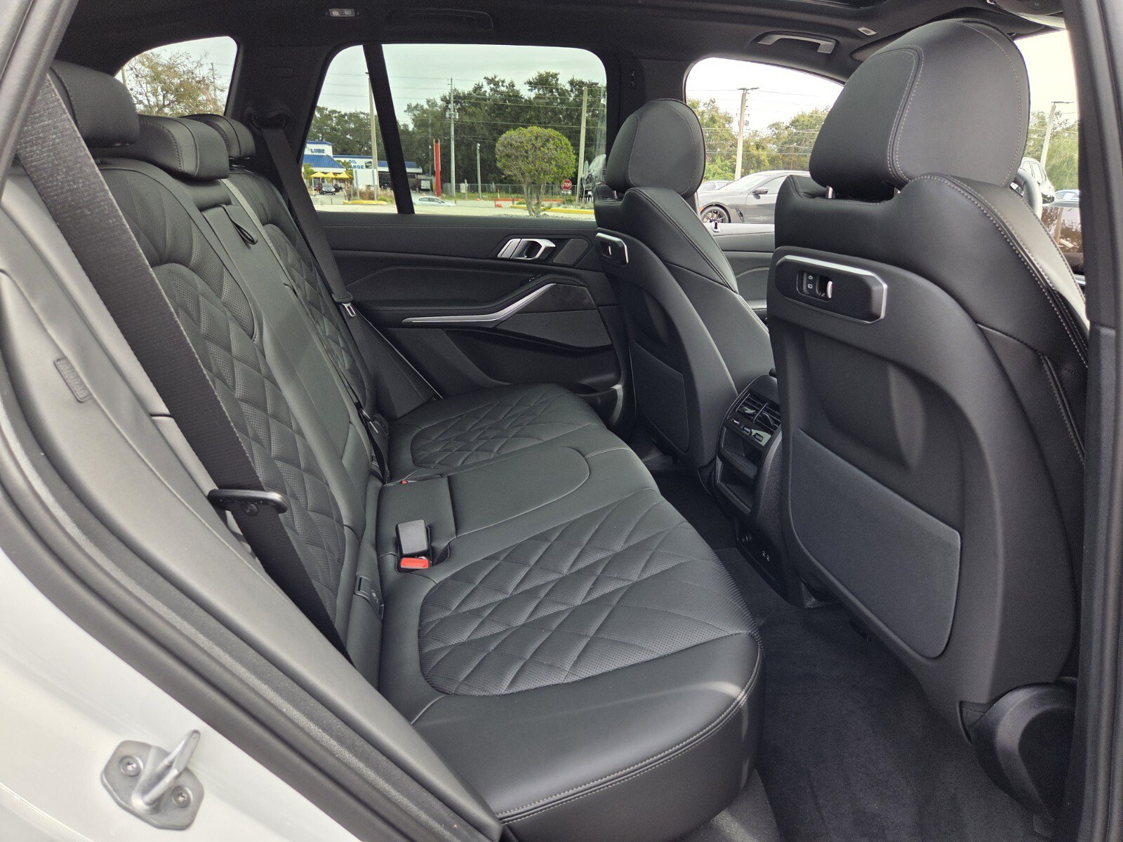 Used 2026 BMW X5 sDrive40i RWD image 16