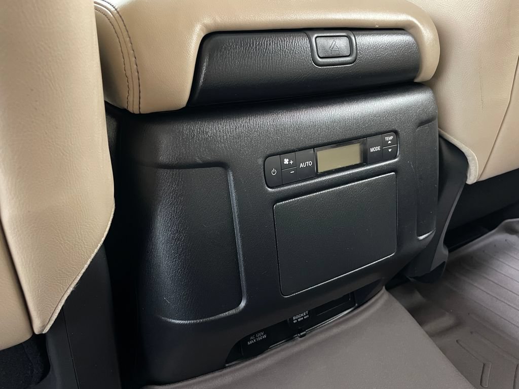 Used 2023 Nissan Armada SL w/ Cargo Package AWD/4WD image 49