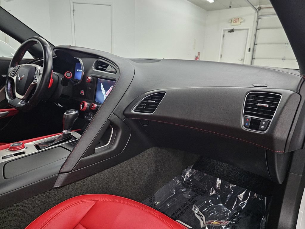 Used 2017 Chevrolet Corvette Grand Sport w/ Z07 Performance Package RWD image 13