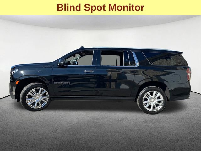 Used 2022 Chevrolet Suburban High Country AWD/4WD image 6