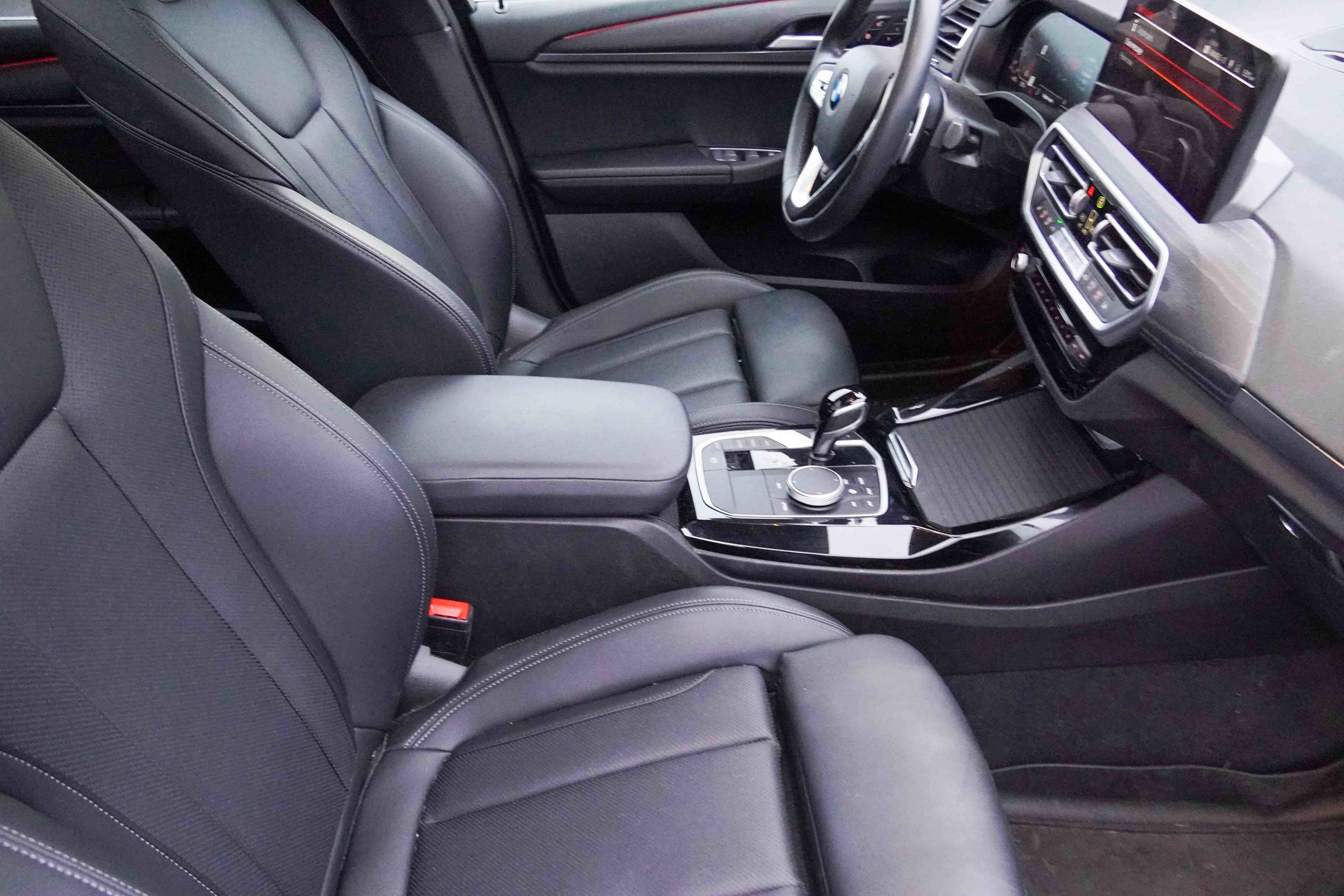 Certified 2023 BMW X3 sDrive30i w/ Premium Package image 12