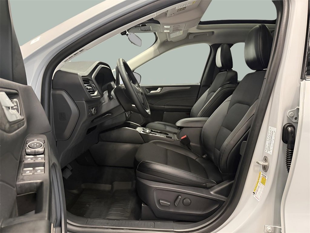 New 2026 Ford Escape SE image 17