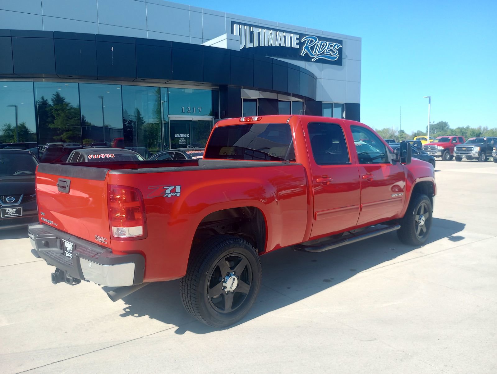 Used 2012 GMC Sierra 2500 SLT w/ SLT Convenience Package image 13