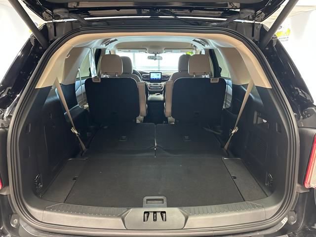 Used 2023 Ford Explorer XLT w/ Equipment Group 202A image 23