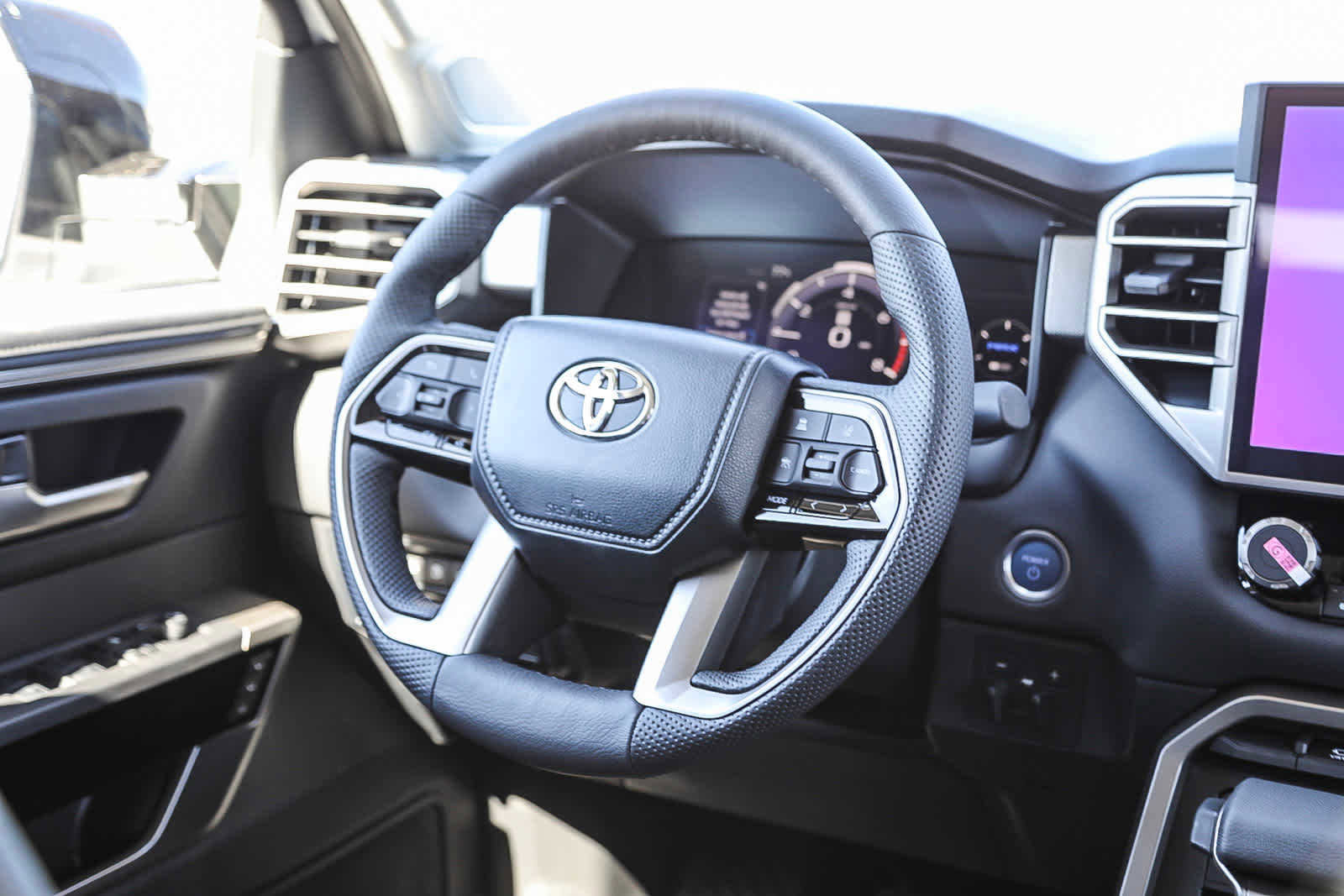 New 2024 Toyota Tundra Limited image 17