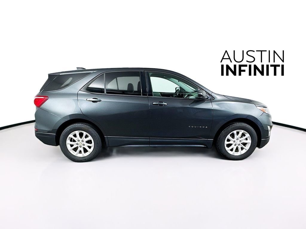 Used 2019 Chevrolet Equinox LS w/ LS Convenience Package AWD/4WD image 8