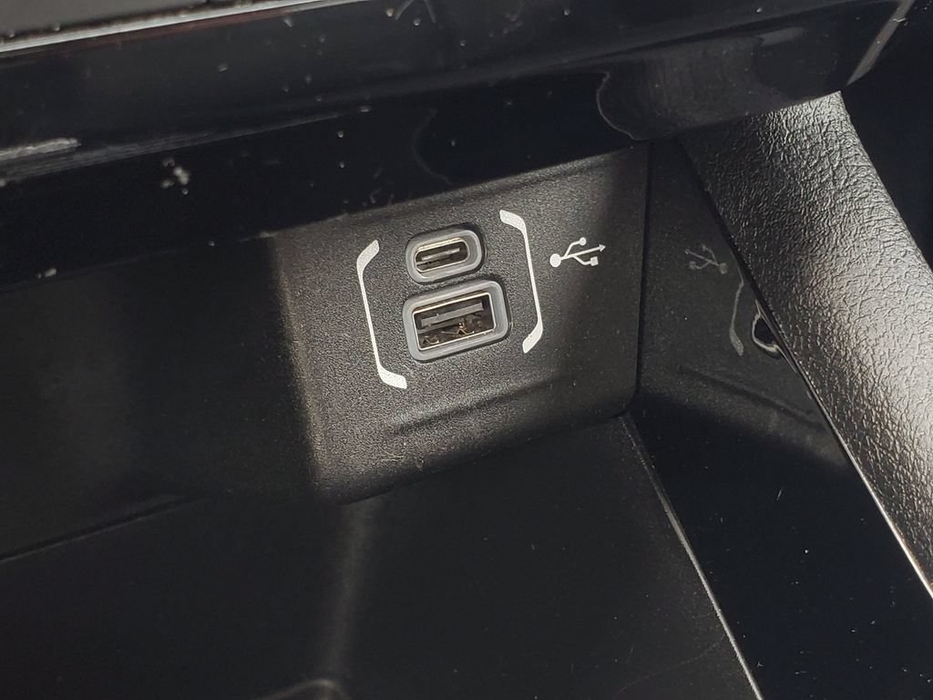 Used 2023 Jeep Compass Limited AWD/4WD image 20