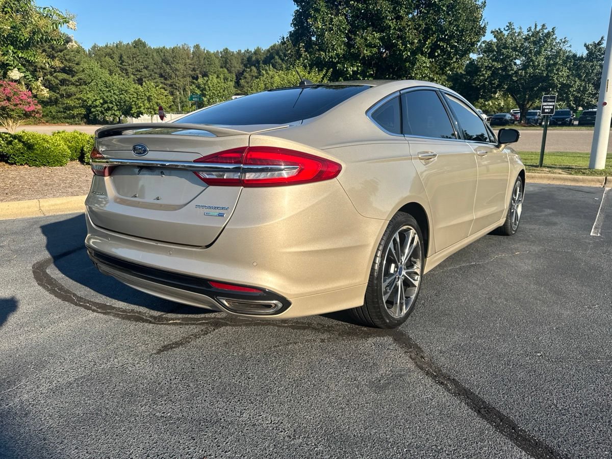 Used 2017 Ford Fusion Titanium AWD/4WD image 7