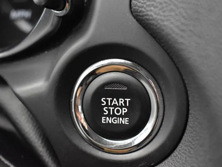 Used 2025 Mitsubishi Outlander Sport SE AWD/4WD image 29