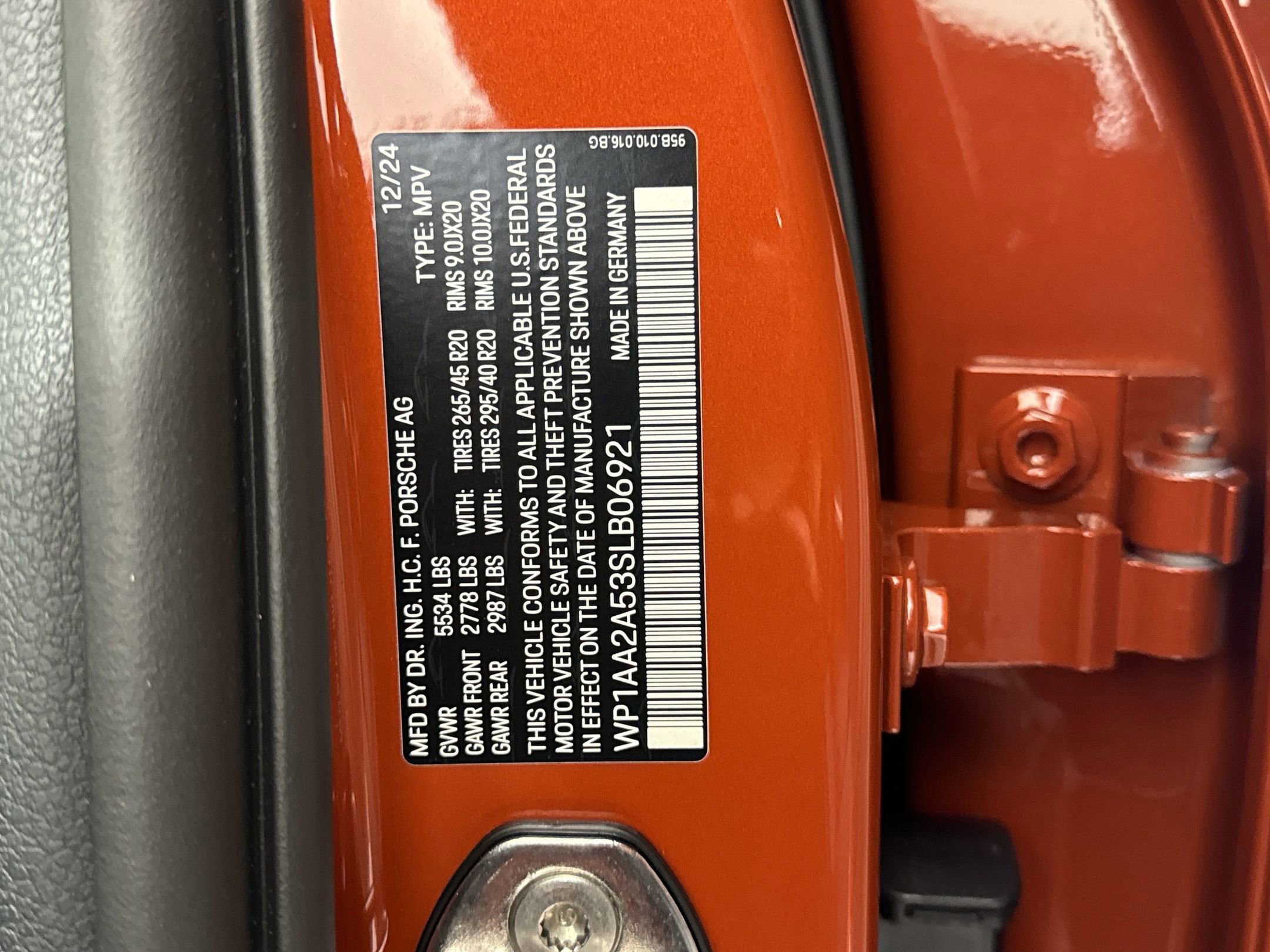 Used 2025 Porsche Macan image 20