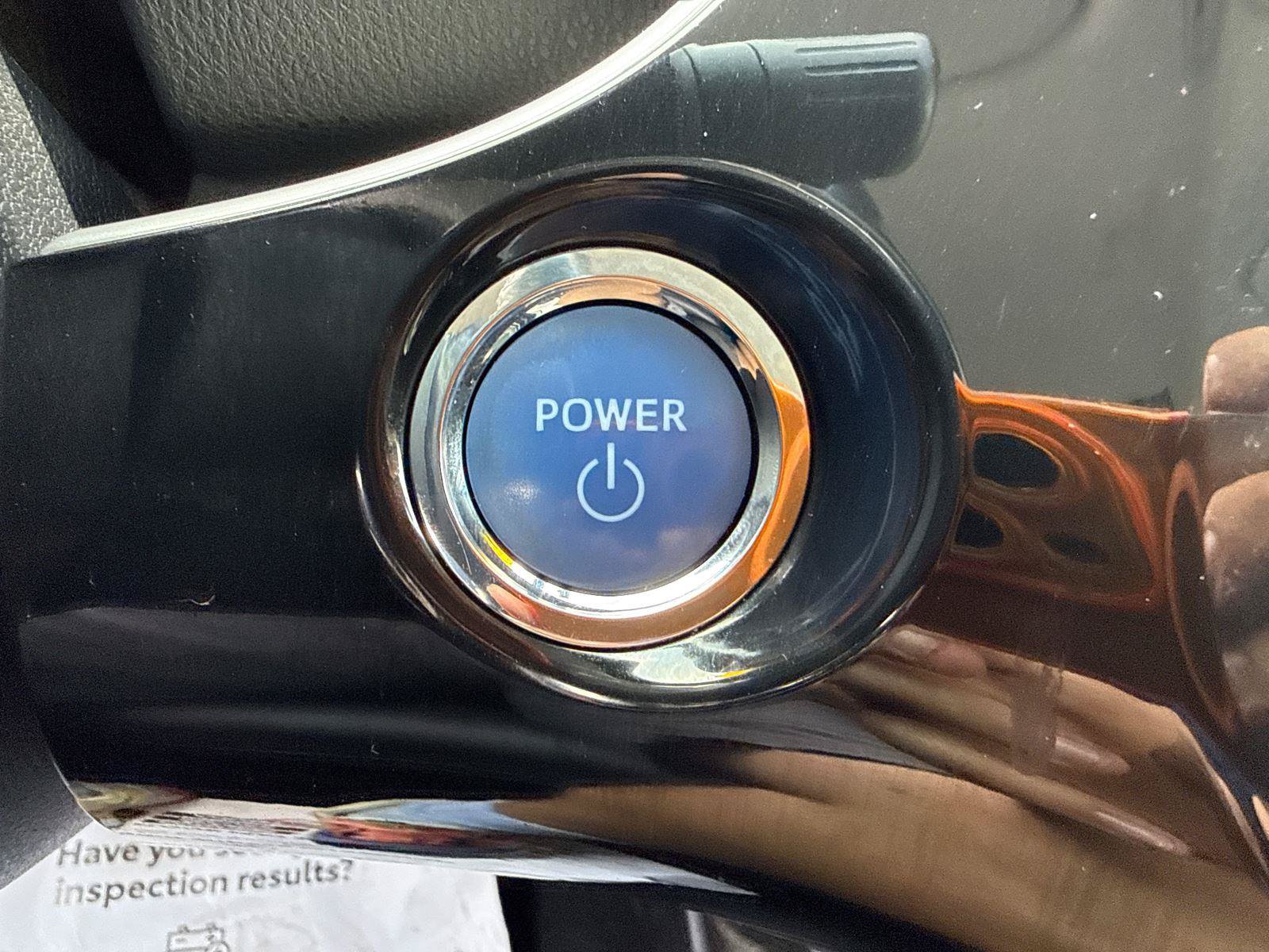 Used 2016 Toyota Prius Four FWD image 17