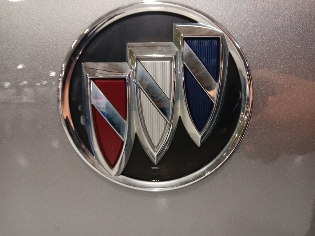 Used 2023 Buick Encore GX Select w/ Sport Touring Package FWD image 20