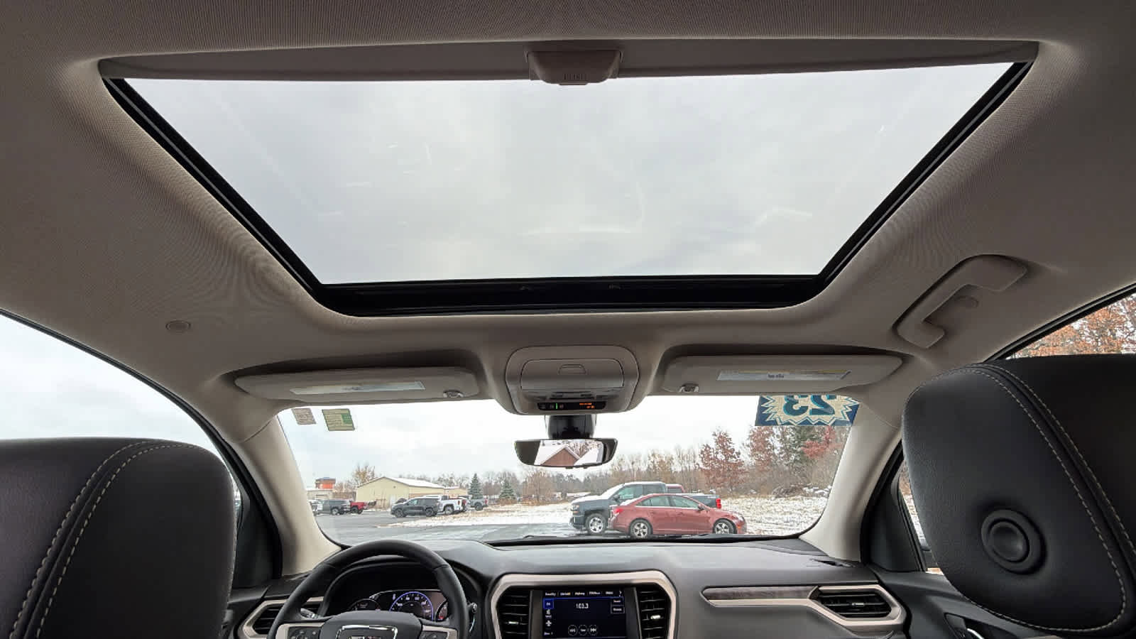 Used 2023 GMC Acadia Denali w/ Denali Ultimate Package image 26