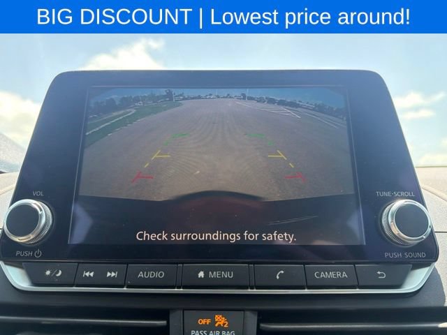 Used 2024 Nissan Altima 2.5 SV FWD image 25