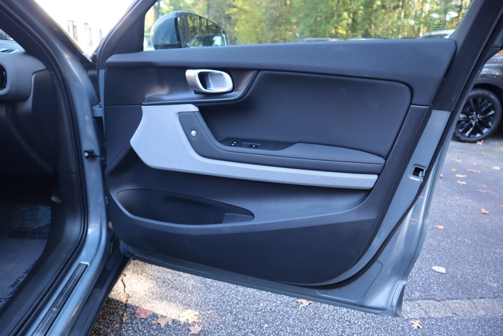 Used 2024 Polestar Polestar 2 AWD/4WD image 24